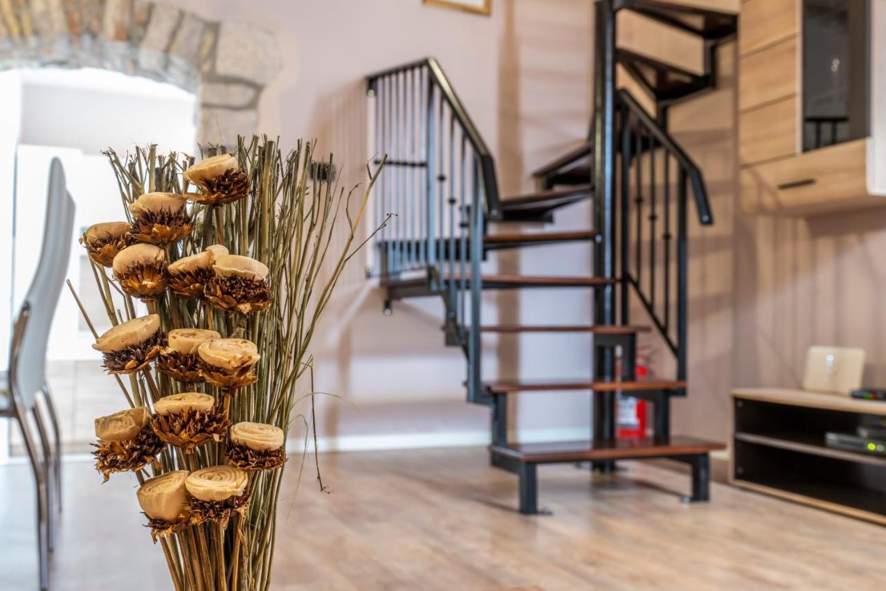 Apartment Anitea بولا المظهر الخارجي الصورة