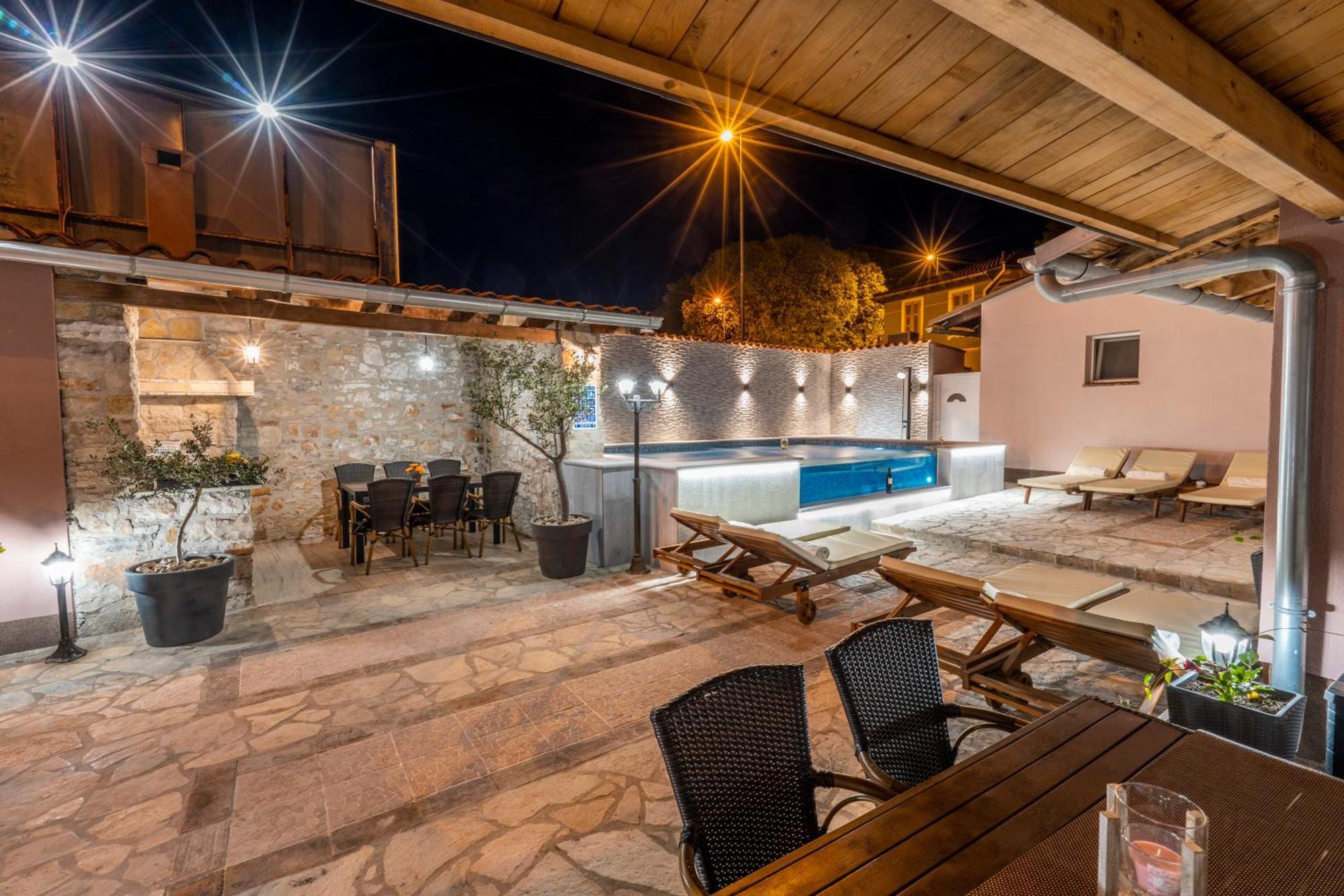 Apartment Anitea بولا المظهر الخارجي الصورة