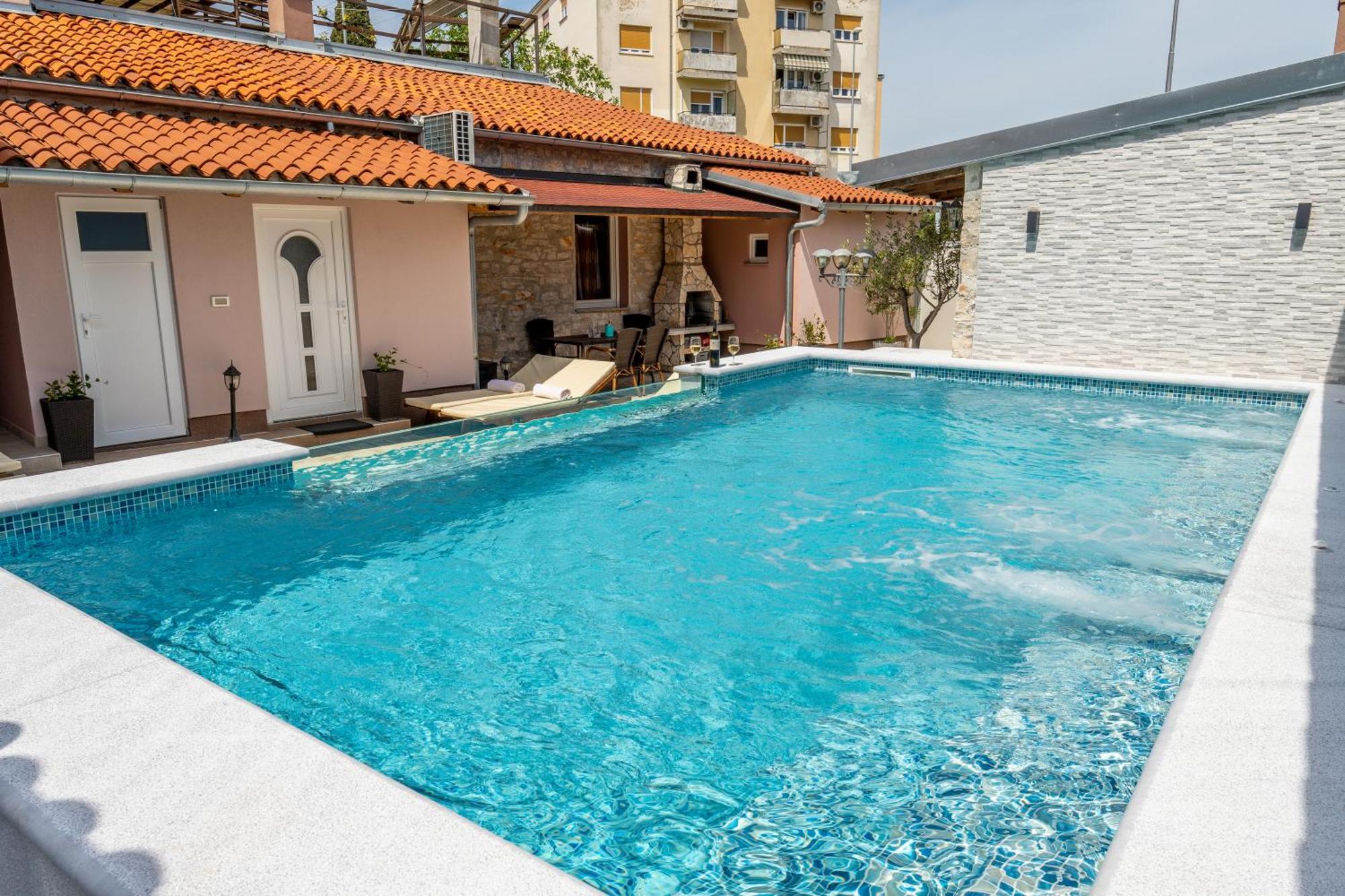 Apartment Anitea بولا المظهر الخارجي الصورة