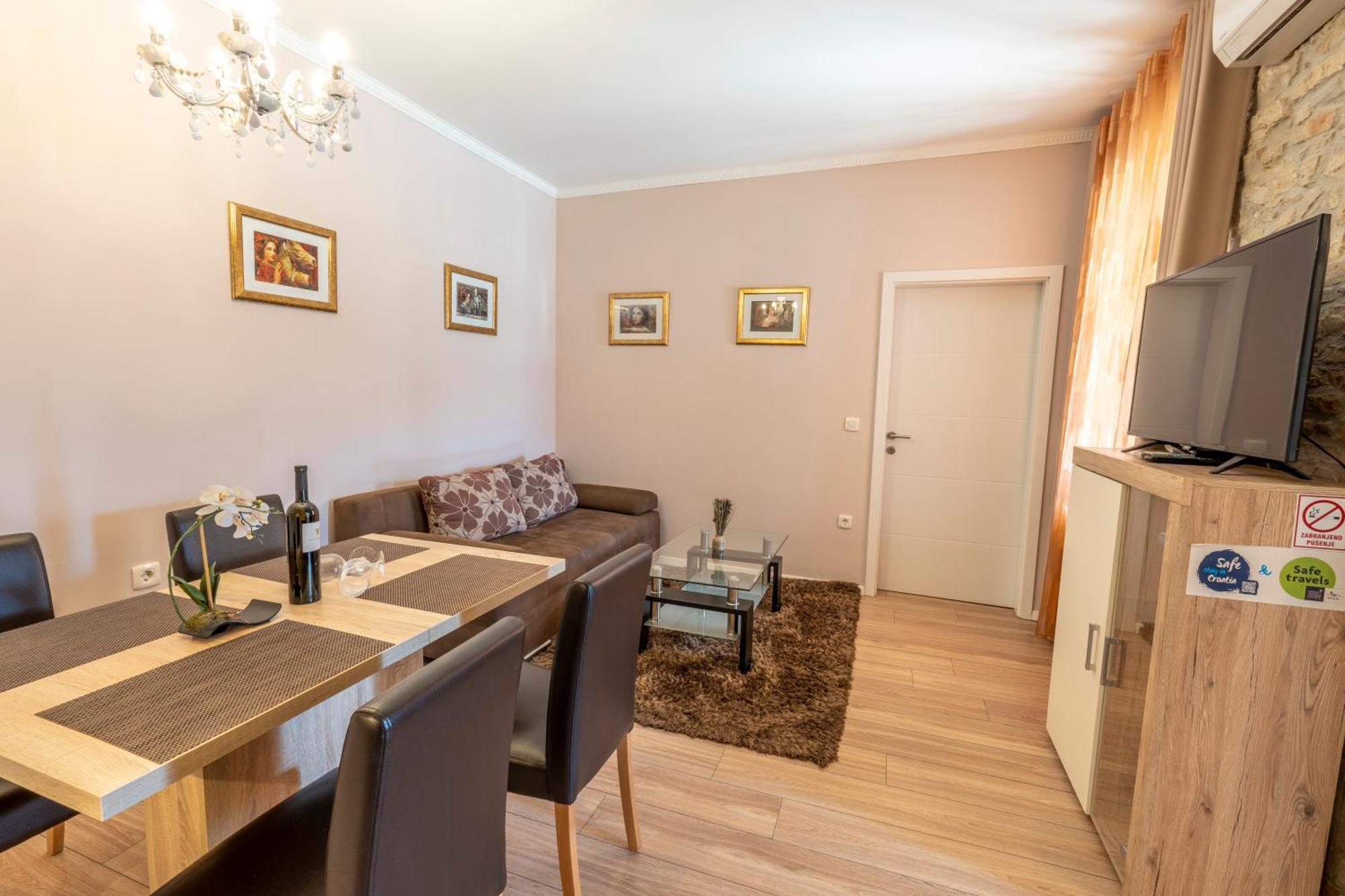 Apartment Anitea بولا المظهر الخارجي الصورة