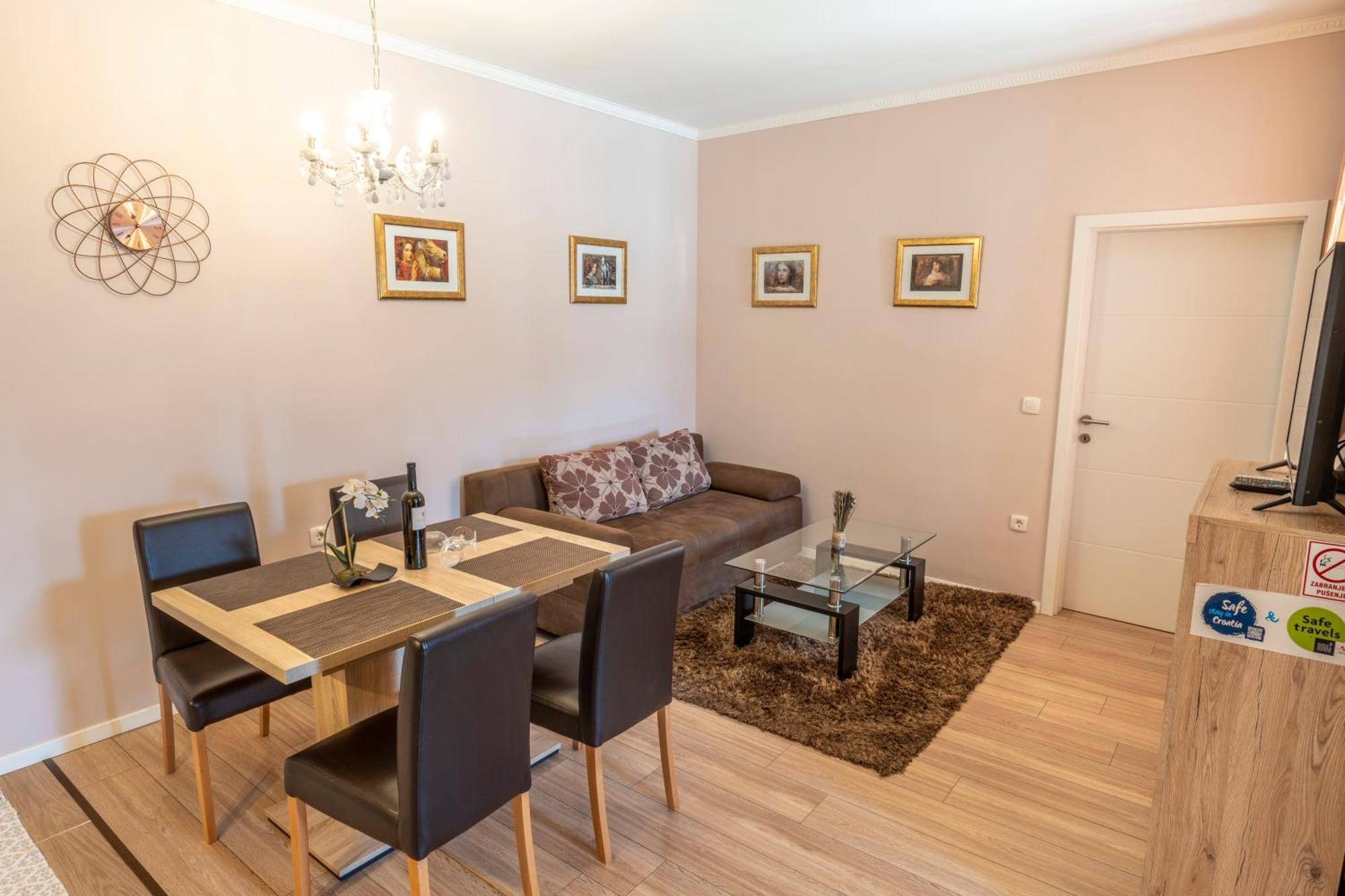 Apartment Anitea بولا المظهر الخارجي الصورة